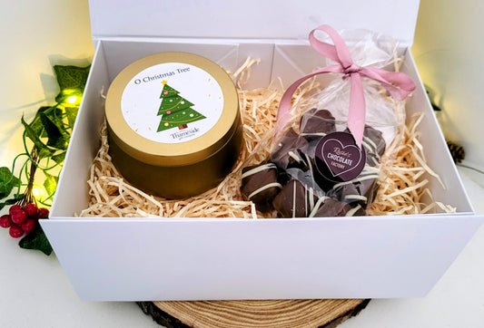 '2C' Candle and Chocolates Gift Box (Gold candle option)