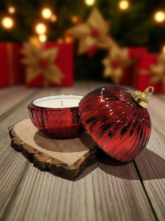 Christmas 'bauble' candle (limited edition)