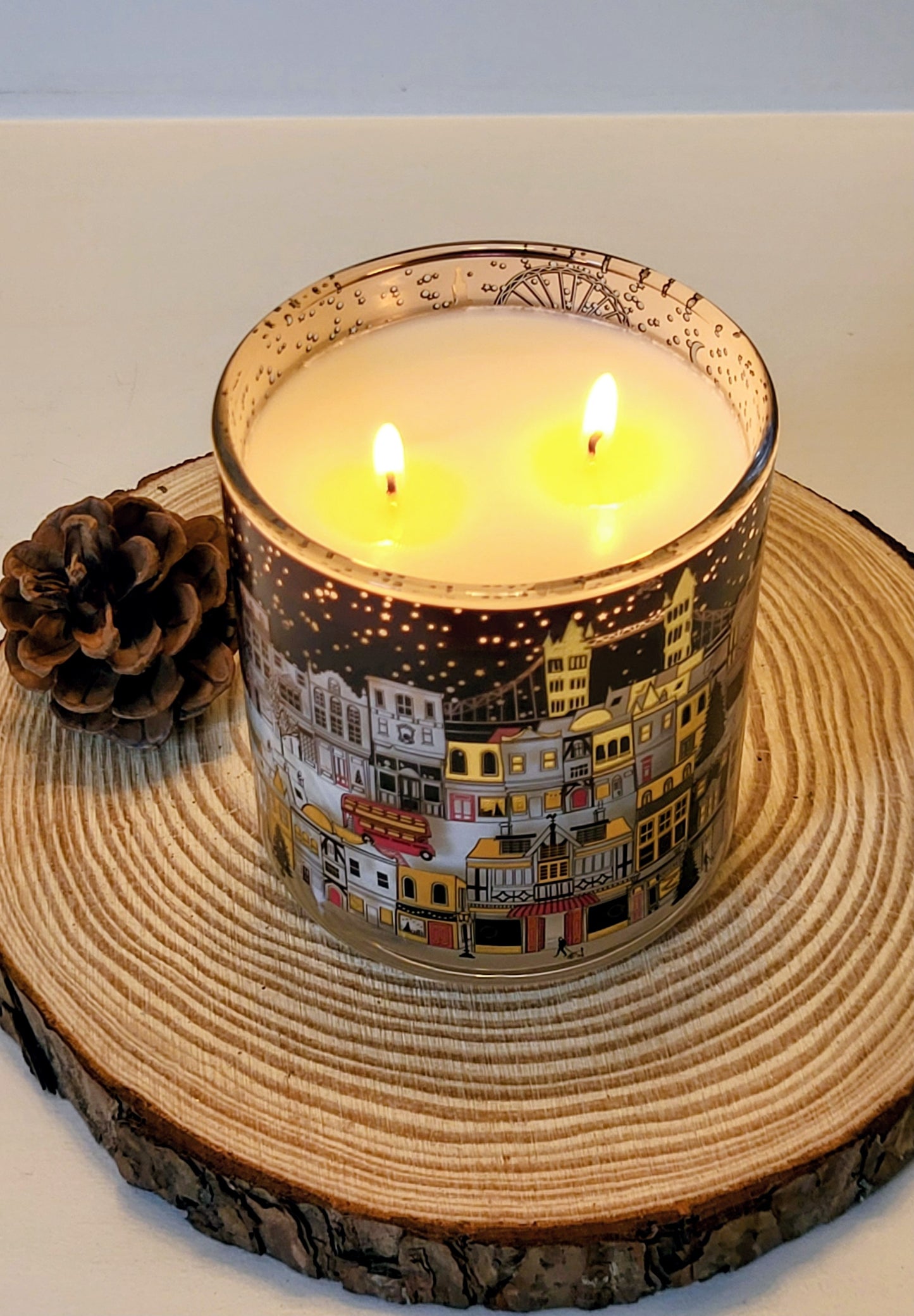 Festive London Skyline candle