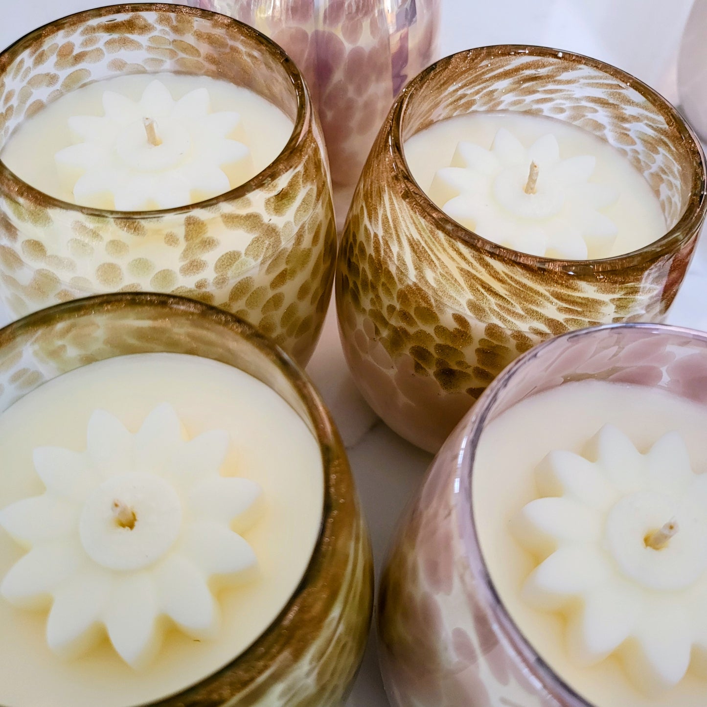 'Confetti' Candle (Jasmine and Peony)