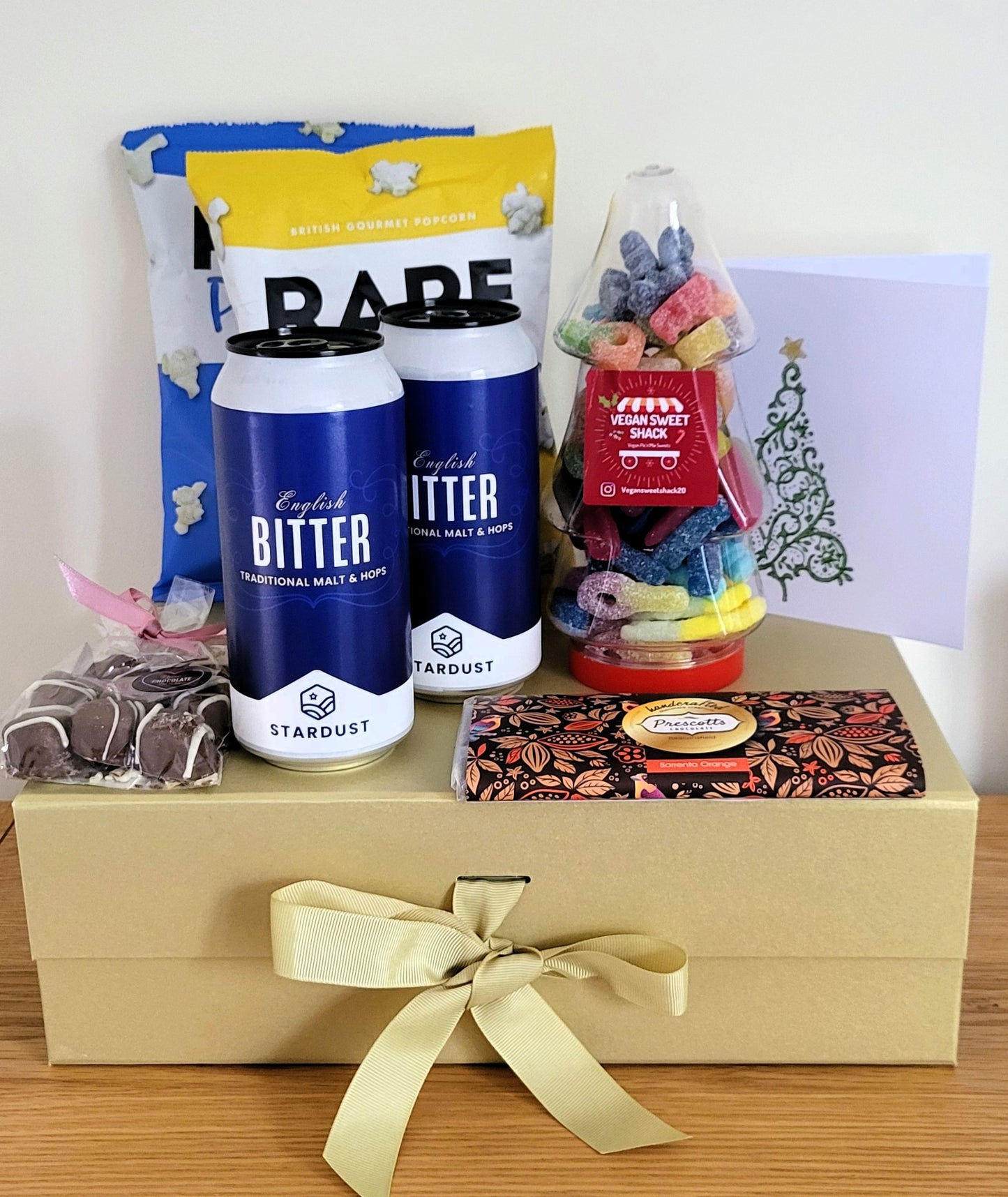 'Beer and Munchies' Gift Box (Christmas edition)