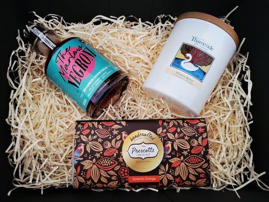 The '3C' Signature Gift Box (Candle, Cocktail, Chocolate)