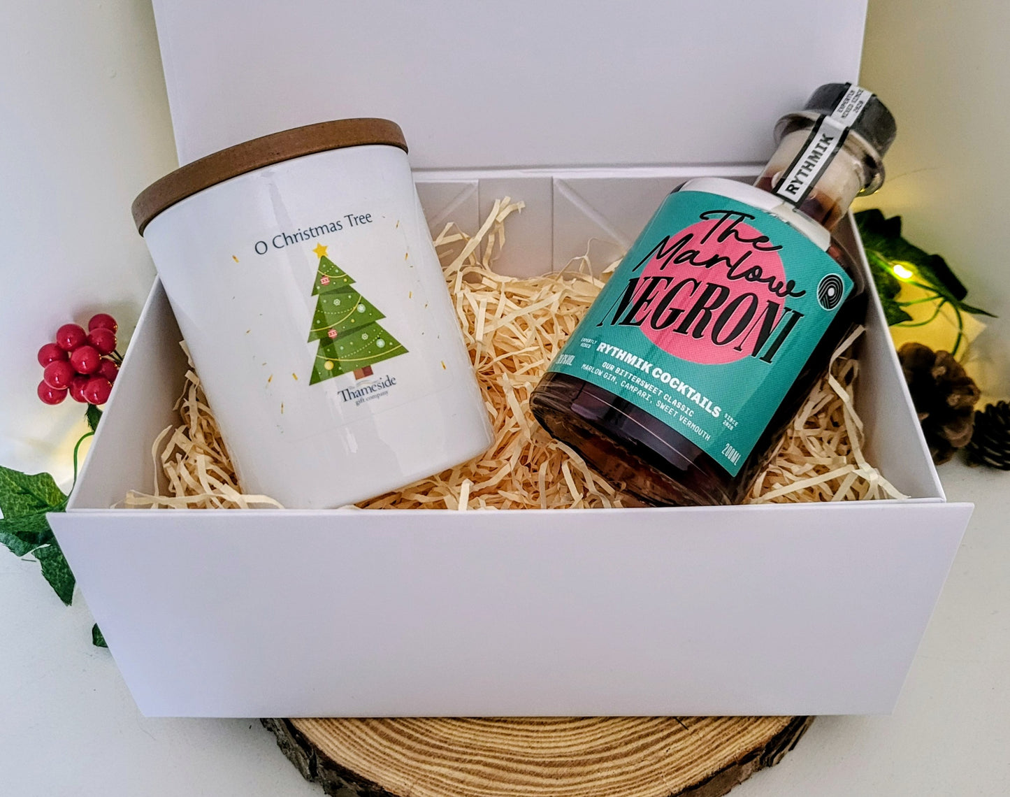 '2C' Signature Gift Box (Candle, Cocktail) - Christmas edition