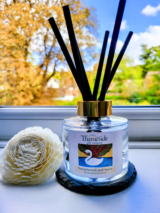 Sandalwood and Spice Reed Diffuser