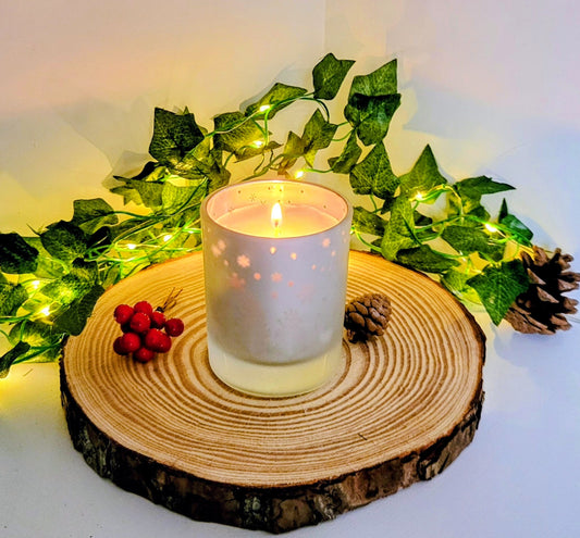 '2C' Candle and Chocolates Gift Box (Silver candle option)