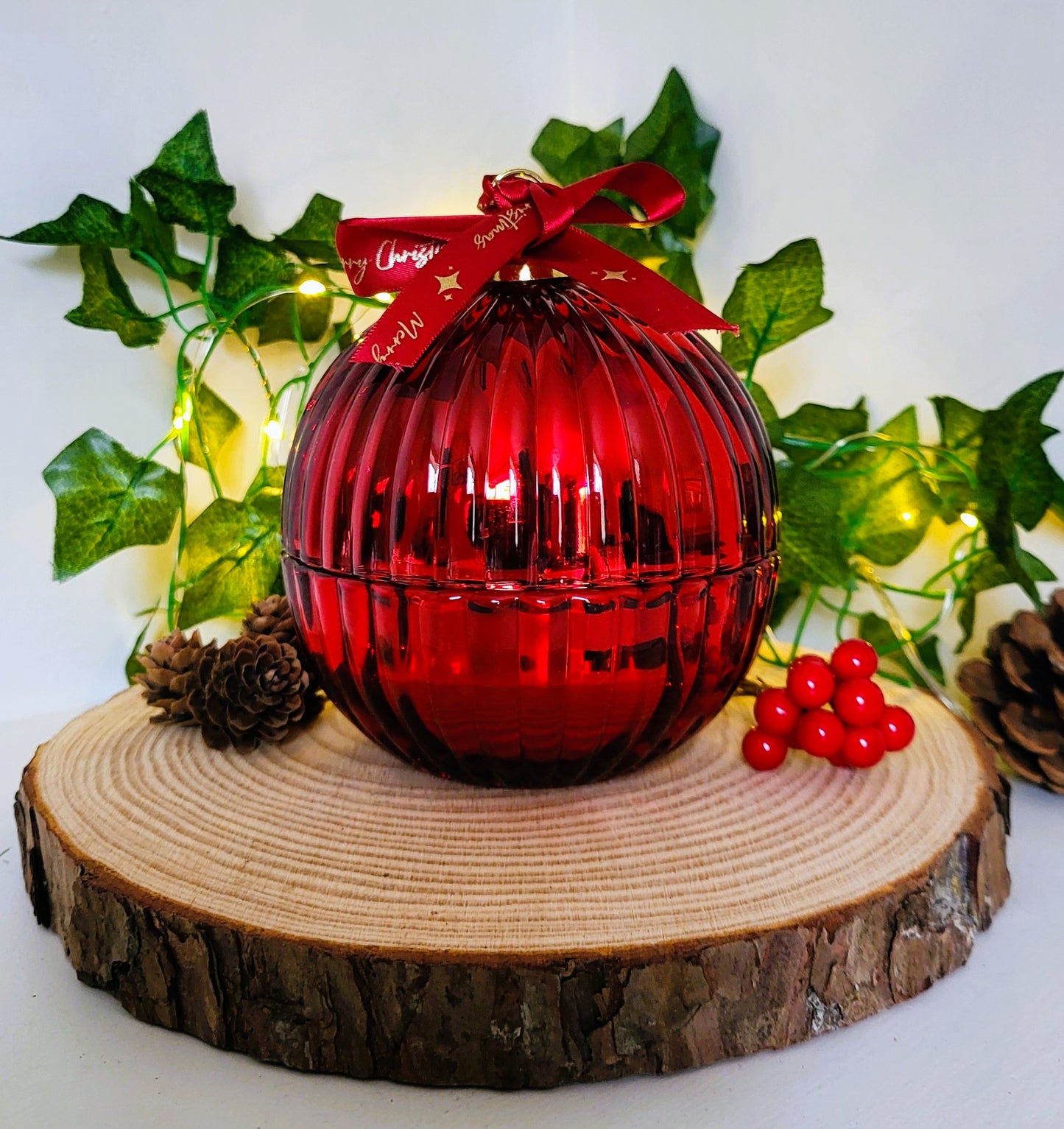 Christmas 'bauble' candle (limited edition)
