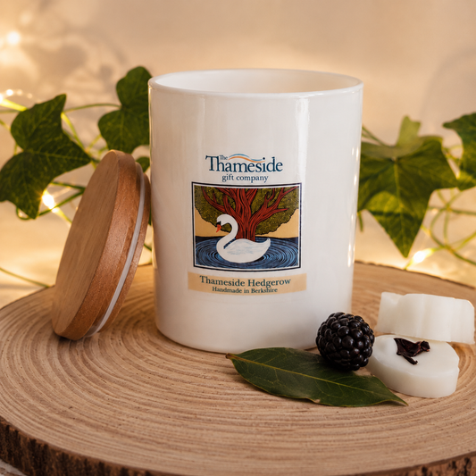 Thameside Hedgerow Signature Candle